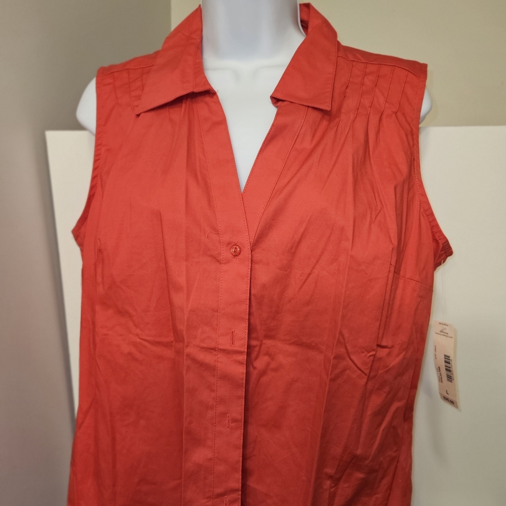 St. John's Bay Red Buttoned Notched Collar Top